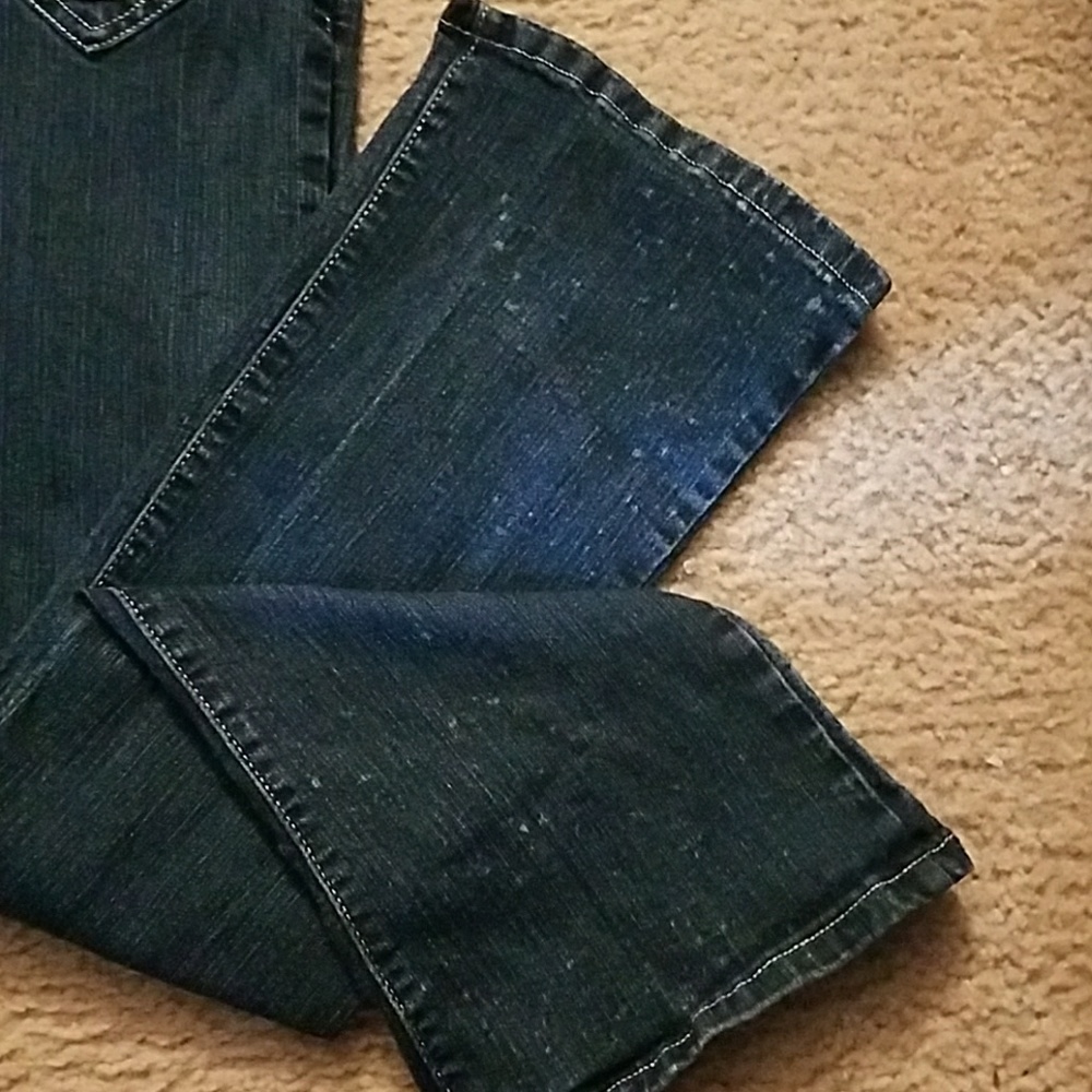 Jeans - Picture 3 of 4